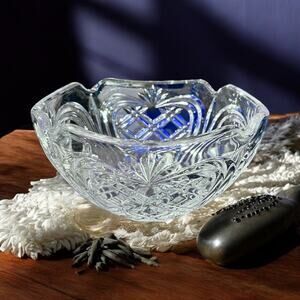 Fostoria Crystal Bowl-Clear Glass Pineapple Criss Cross Fan-Vintage 90s-8 in